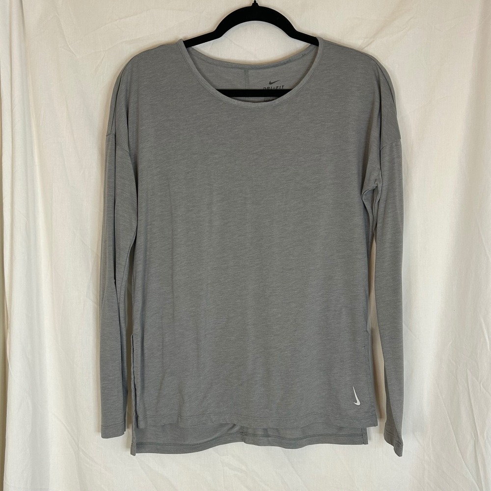 Nike Dri-FIT Long‎ Sleeve Top Women's Small Gray Athletic Training Shirt